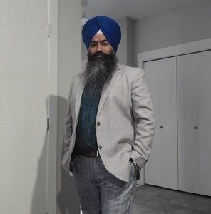 Meet your Posher, Sukhminder